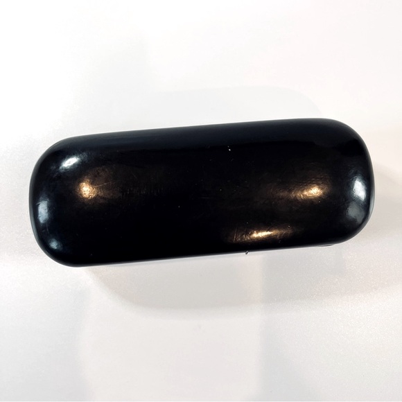 Gucci Black Eyeglass Frames - Picture 10 of 12